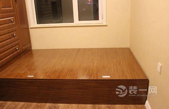 榻榻米安装完工图