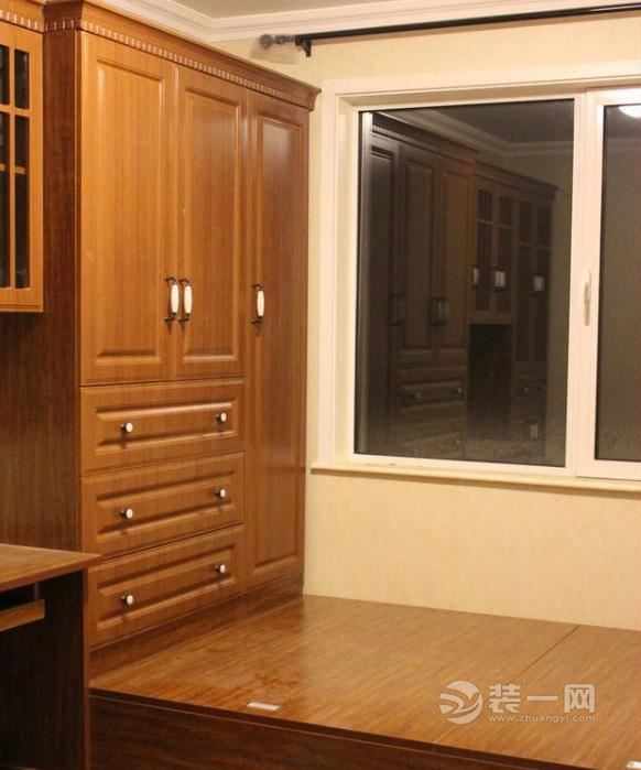 榻榻米安装完工图